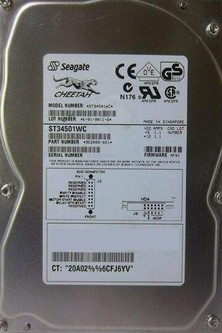 4,5GB 10K 80pin. U160 SCSI - ST34501WC