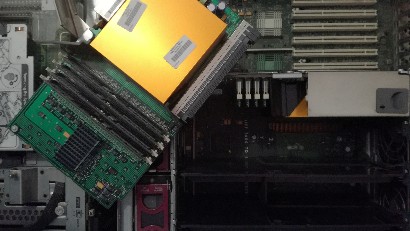 DL358 server